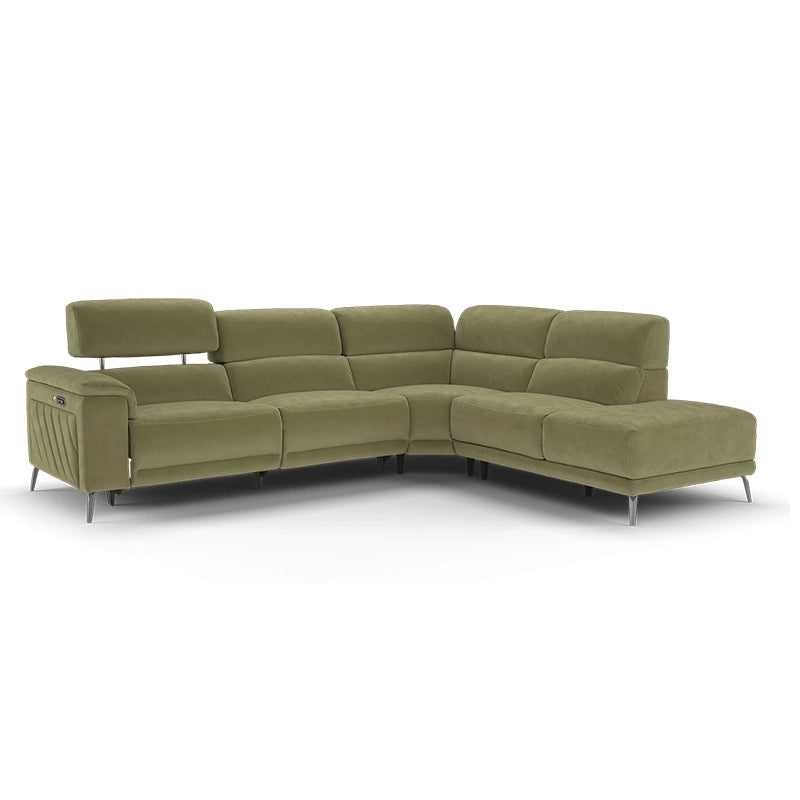The power-adjustable recline mechanism, USB ports, and chaise footrest make it ideal for relaxed lounging - 2+corner+1