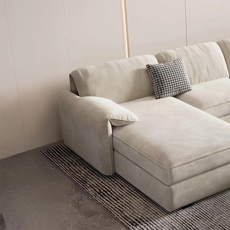 The Hudson sofacumbed offers a well-balanced mix of modern style and convertible function.